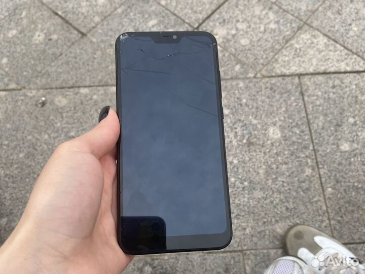 Телефон б/у Xiaomi Mia A2 Lite