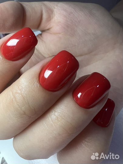 Маникюр и педикюр (быстро, качественно)