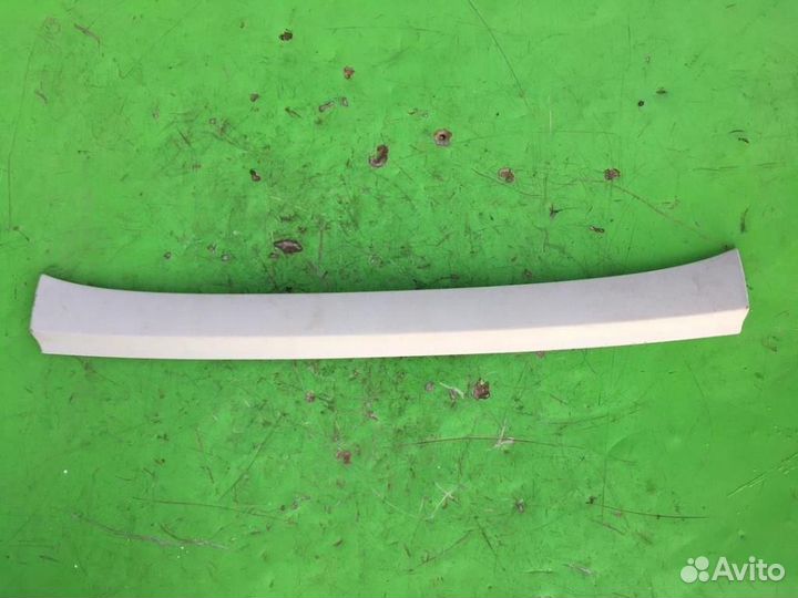 Обшивка потолка Фольксваген Гольф 6