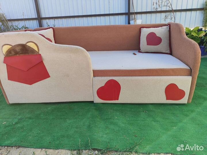Диван бу