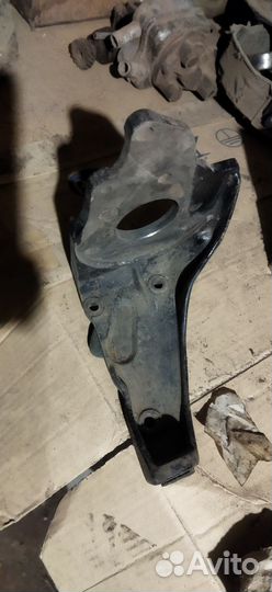 Продам крепление тнвд