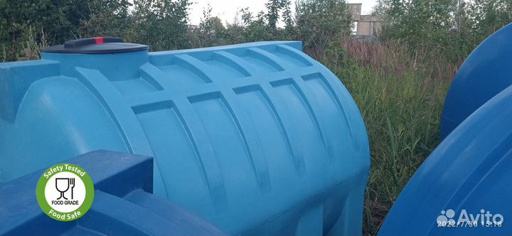 Емкость для воды пластиковая 3000 л/ бак для бани