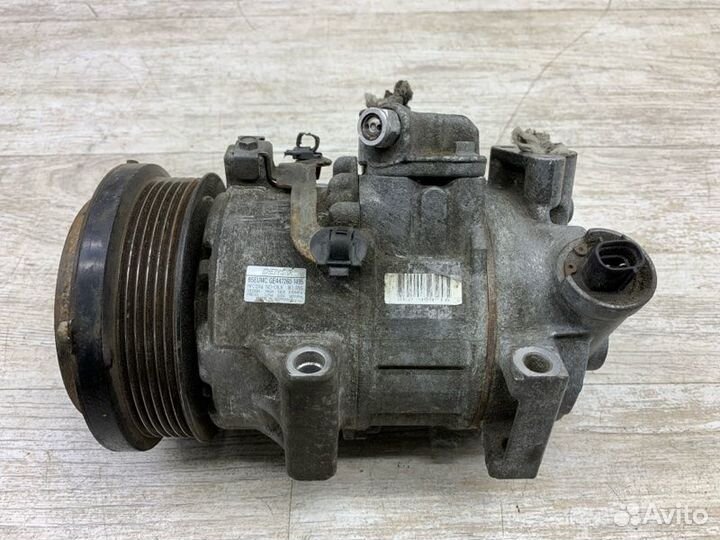 Компрессор Toyota Avensis универсал 2ZR-FAE 2009