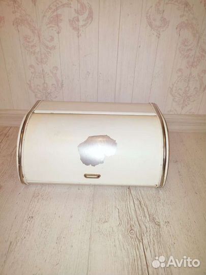 Хлебница, эмаль посуда, вазы, конфетницы