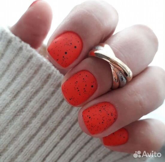 Маникюр в Омске