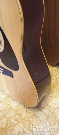 Гитара yamaha fg201