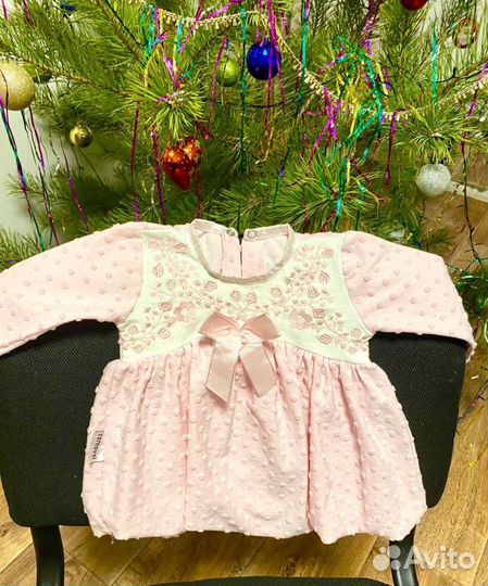 Платья, ползунки,кофточки,боди, шапочки