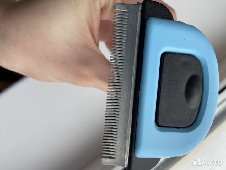 Расческа-дешеддер для животных