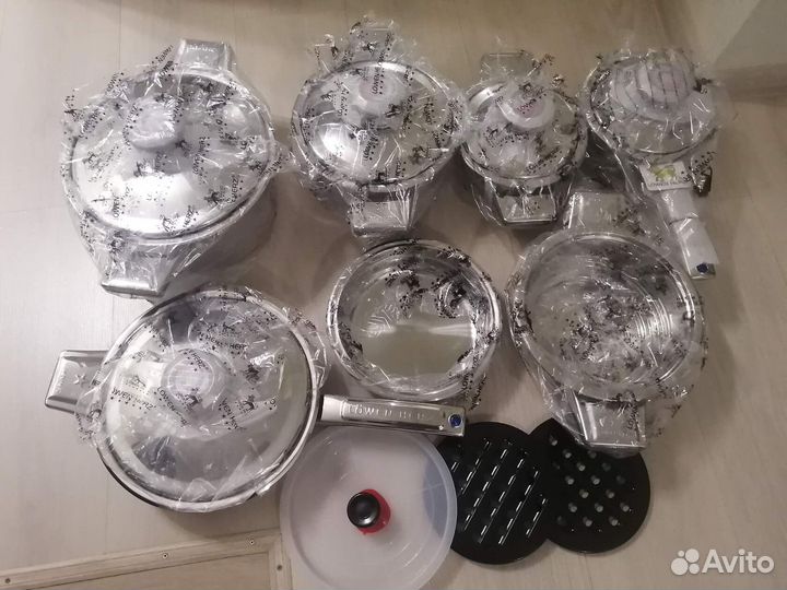 Набор посуды швейцария