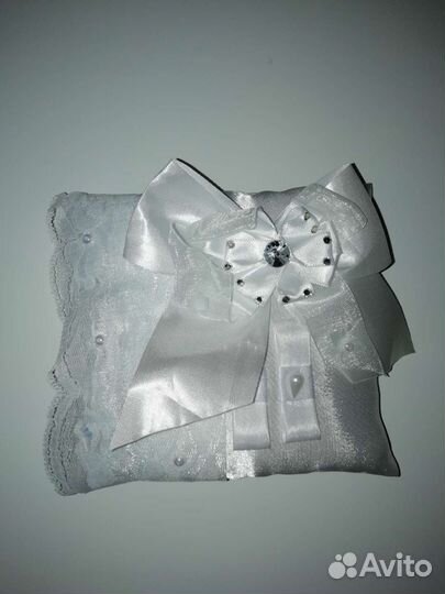 Подушечка для колец, рушник, чулки