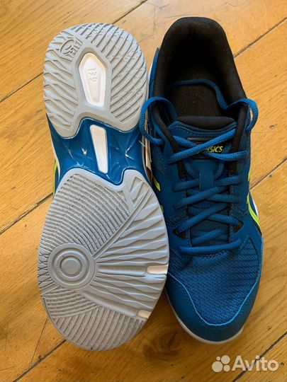 Спортивный кроссовки asics