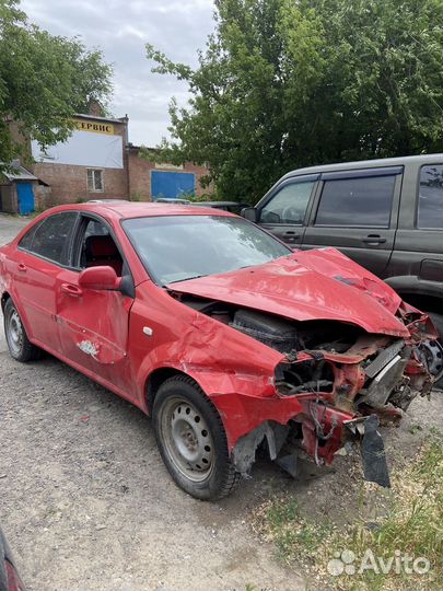 Chevrolet Lacetti 1.6 AT, 2004, битый, 193 000 км