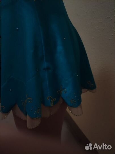 Костюм для фигурного катания