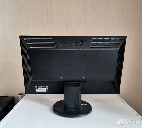Монитор Acer v 203 H 20 дюймов