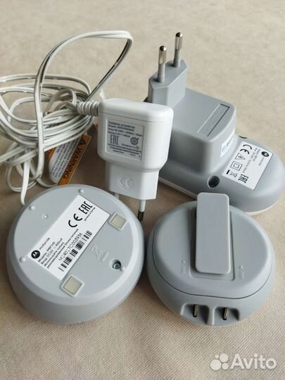 Радионяня Motorola MBP 140