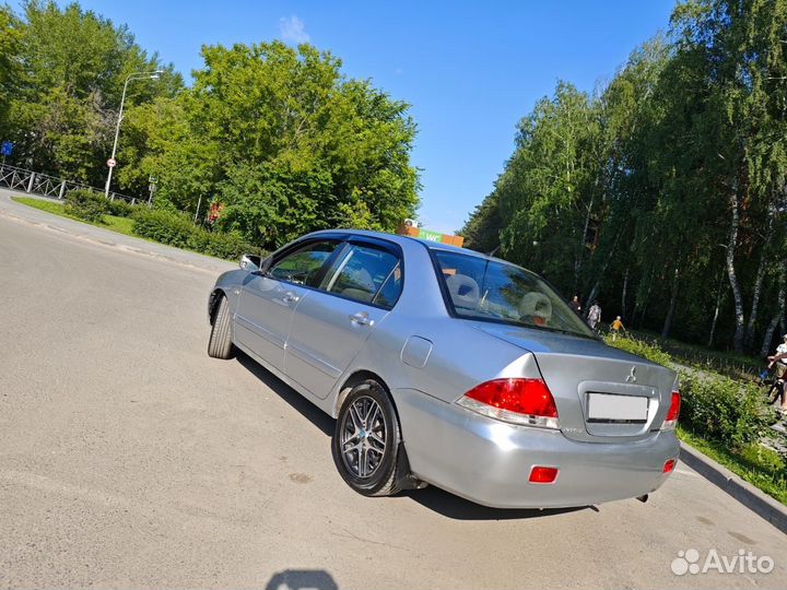 Mitsubishi Lancer 1.6 МТ, 2005, 200 000 км