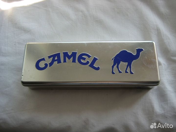 Жестяная коробка Camel