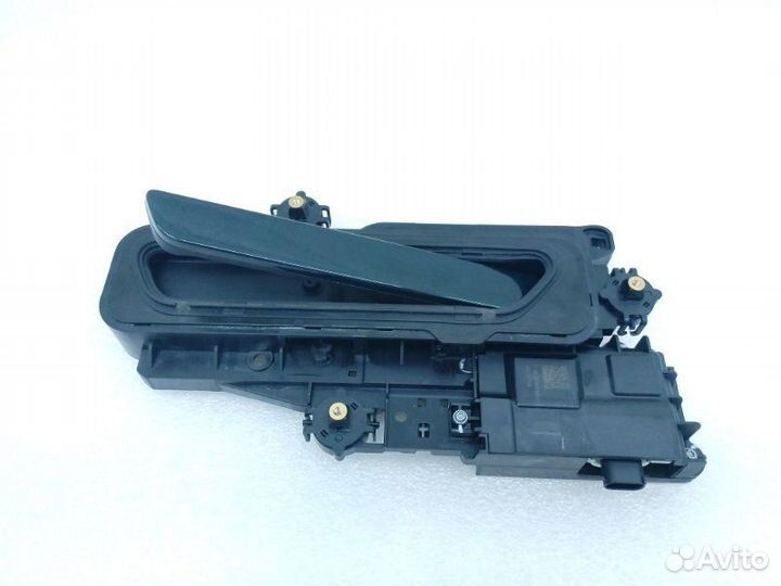 Б/У Ручка двери Состояние отличное, оригинал