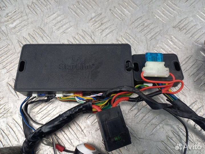 Сигнализация Volkswagen Jetta 6 1.4 CAX 122 Л.С