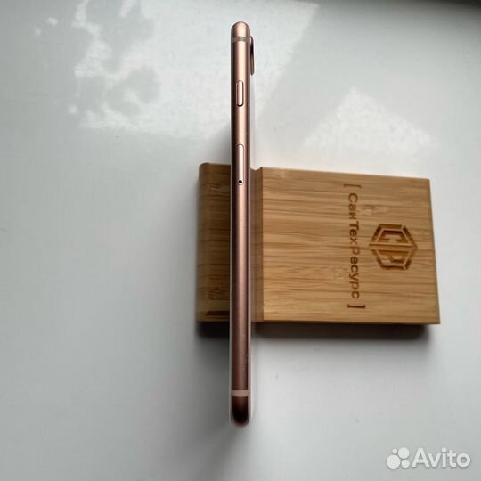 iPhone 8 Plus, 64 ГБ