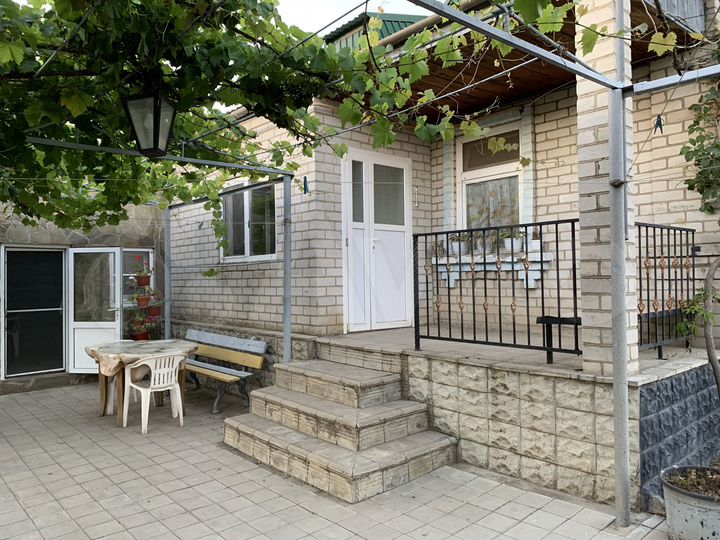 Дом 94,7 м² на участке 9,7 сот.