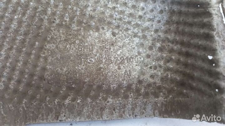 Термоэкран глушителя Skoda Octavia A5 2011