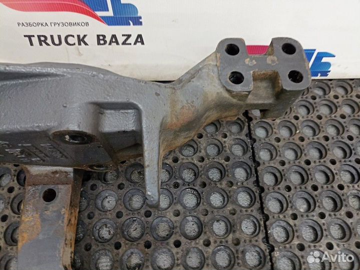 Кронштейн рессоры передний правый Daf XF105