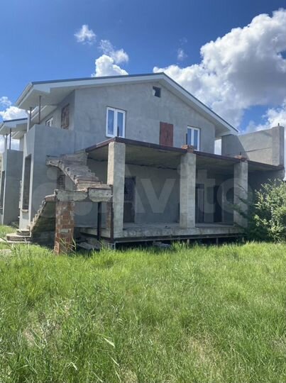 Дом 244 м² на участке 10 сот.