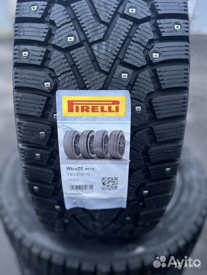 Pirelli Ice Zero 245/45 R19
