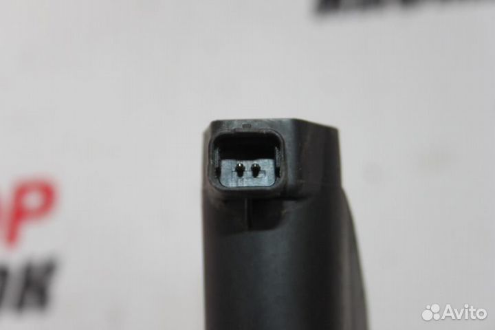 Катушка зажигания для Peugeot 600 607 200-2010г