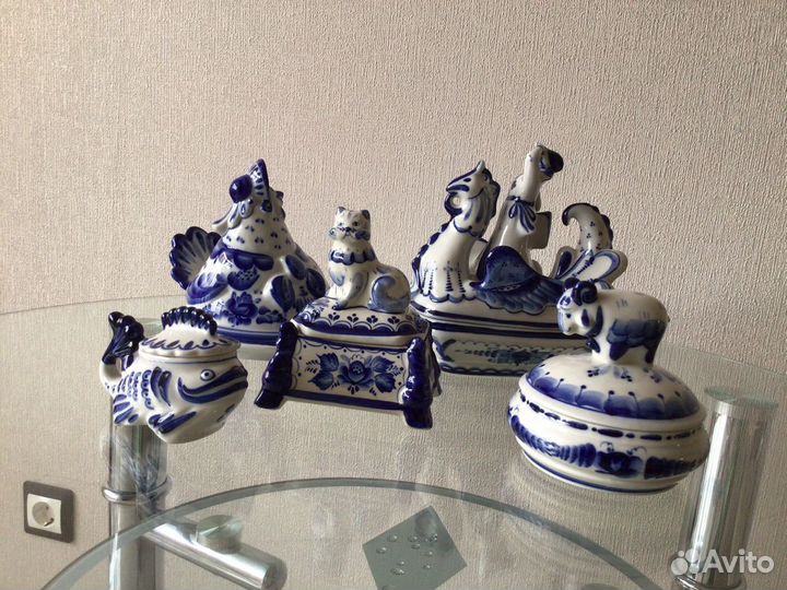 Шкатулки коллекционные гжель