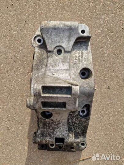 Кронштейн генератора 11107619250 BMW 5 F10/F11/GT F07 0