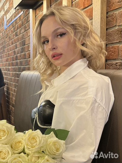 Секретарь-помощник, секретарь