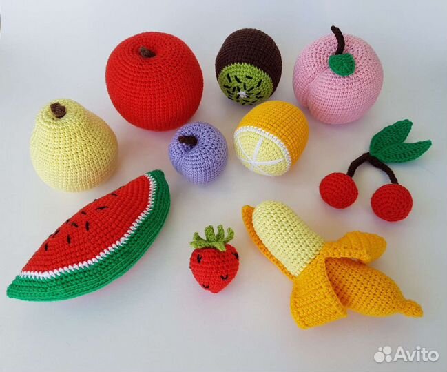 Вязанные игрушки фрукты-овощи