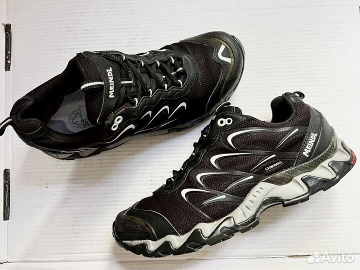 Кроссовки треккинговые Meindl. EU41