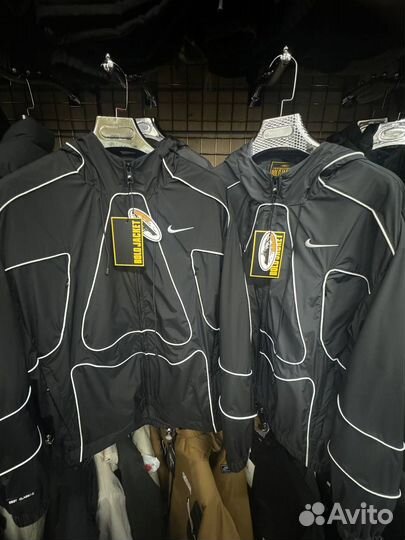 Ветровка Nike x Corteiz с рефлективом