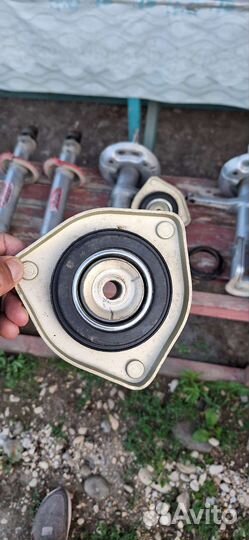 Амортизаторы на priora SS20 комфорт