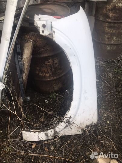 Крыло chevrolet blazer переднее левое