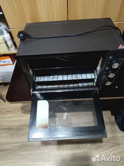 Духовка электрическая настольная бу