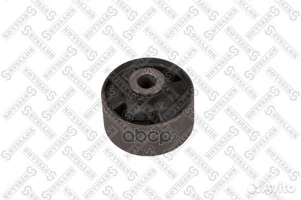 7701007SX сайлентблок рычага Hyundai i30 (GD) 1