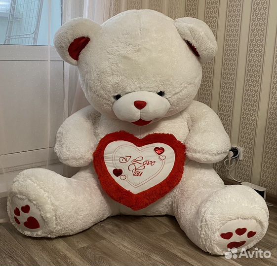 Большие плюшевые медведи