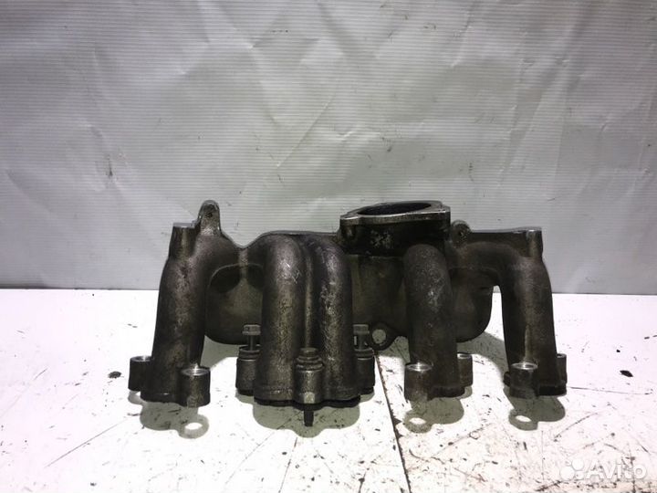 Коллектор впускной Volkswagen Touareg 2002-2010