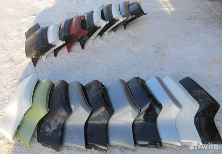 Range Rover Evoque Правая боковина бампера заднего