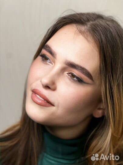 Окрашивание и ламинирование бровей