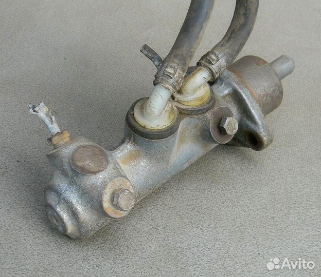 Цилиндр тормозной главный Fiat Marea 1.8