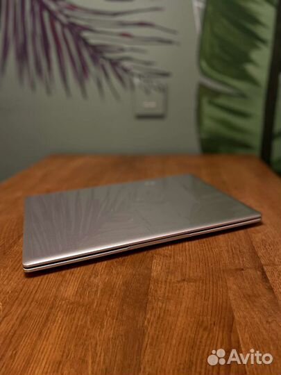 Ноутбук frbby