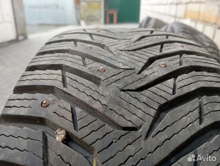 Marshal Winter Portran CW11 215/65 R16