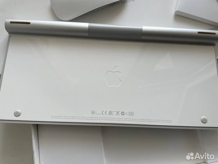 Беспроводная Клавиатура и мышь apple