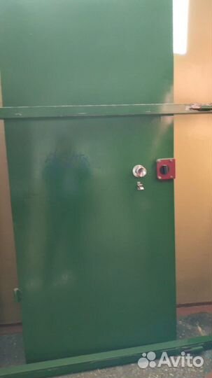 Дверь металлическая