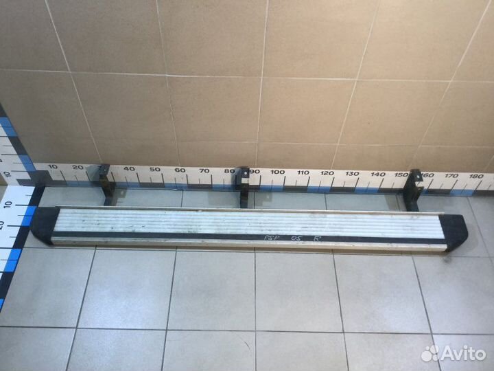 Подножка правая Mitsubishi Pajero Sport K9